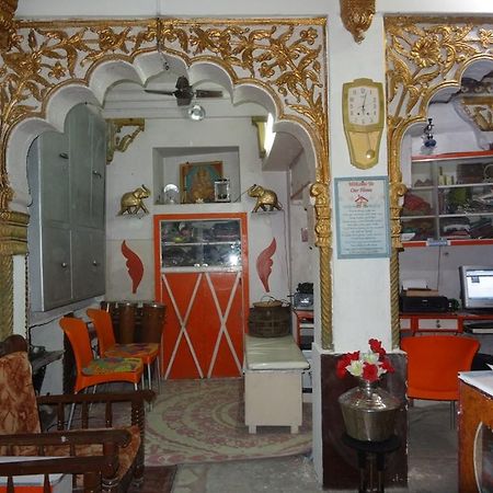 Amar Niwas Homestay Guesthouse Джодхпур Экстерьер фото