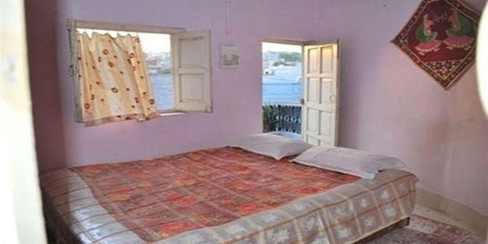 Amar Niwas Homestay Guesthouse Джодхпур Экстерьер фото